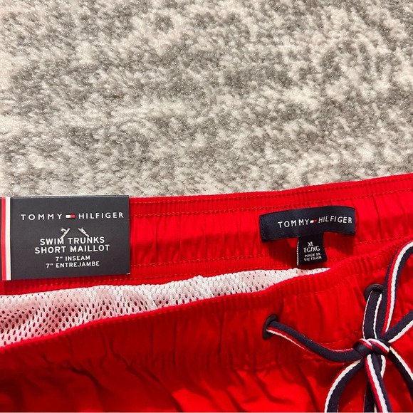 Tommy Hilfiger Red 7" Inseam Swim Trunks NWT XL - Picture 3 of 4